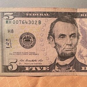 Series 2013 $5 Bill Federal Reserve  Note Rare!! Low Serial # `Mh00764302B